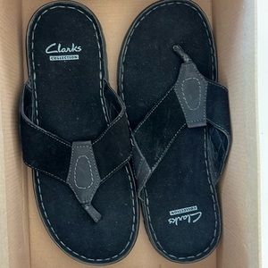 Black clarks sandles